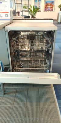 China Máquina de lavar louça compacta da categoria do restaurante/máquina pequena da máquina de lavar louça do restaurante fornecedor