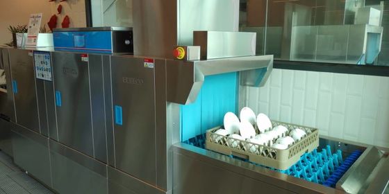 China Distribuidor comercial da máquina de lavar louça 1600H 3900W 850D de Kitchenaid do restaurante para dentro fornecedor